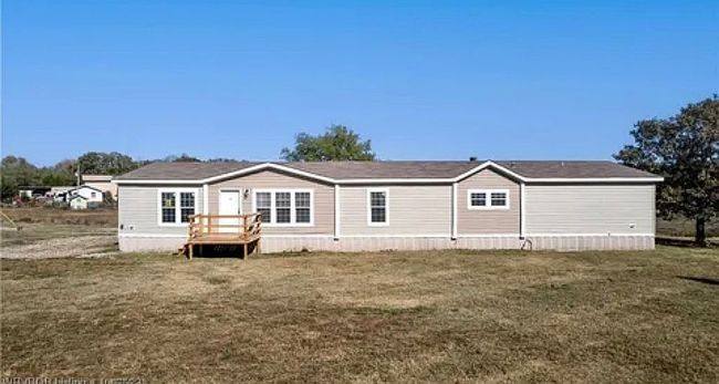 Preview of property located at 14220 Hensley Ln