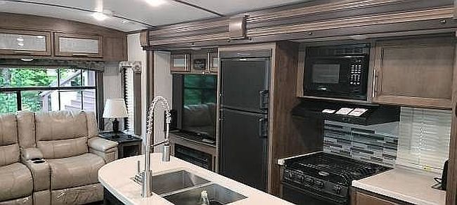 Image of 5355 E Pkwy #13