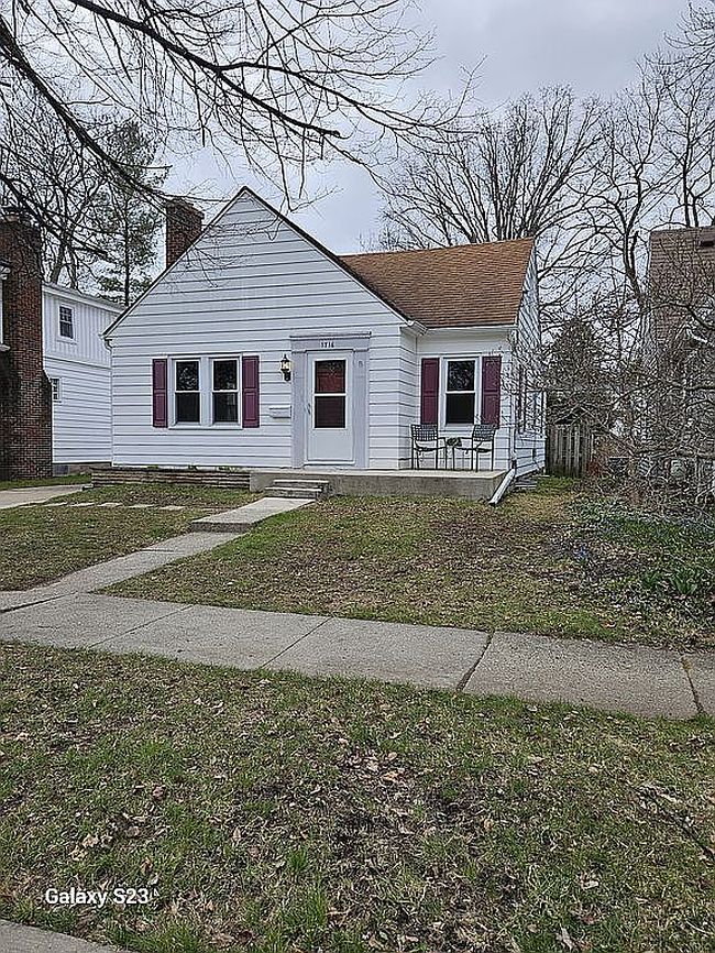 Photo of 1716 S Rundle Ave, Lansing, MI