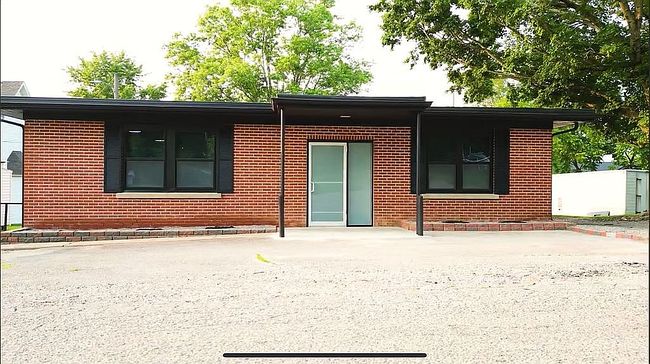 Photo of 718 E 4th St, Scott City, MO