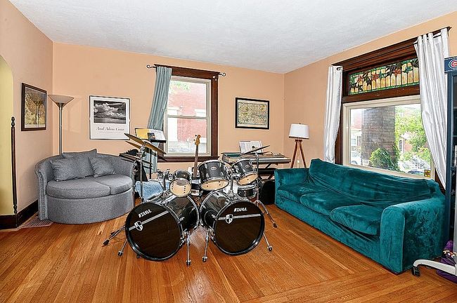 Additional photo 1 of property located at 342 Ada St