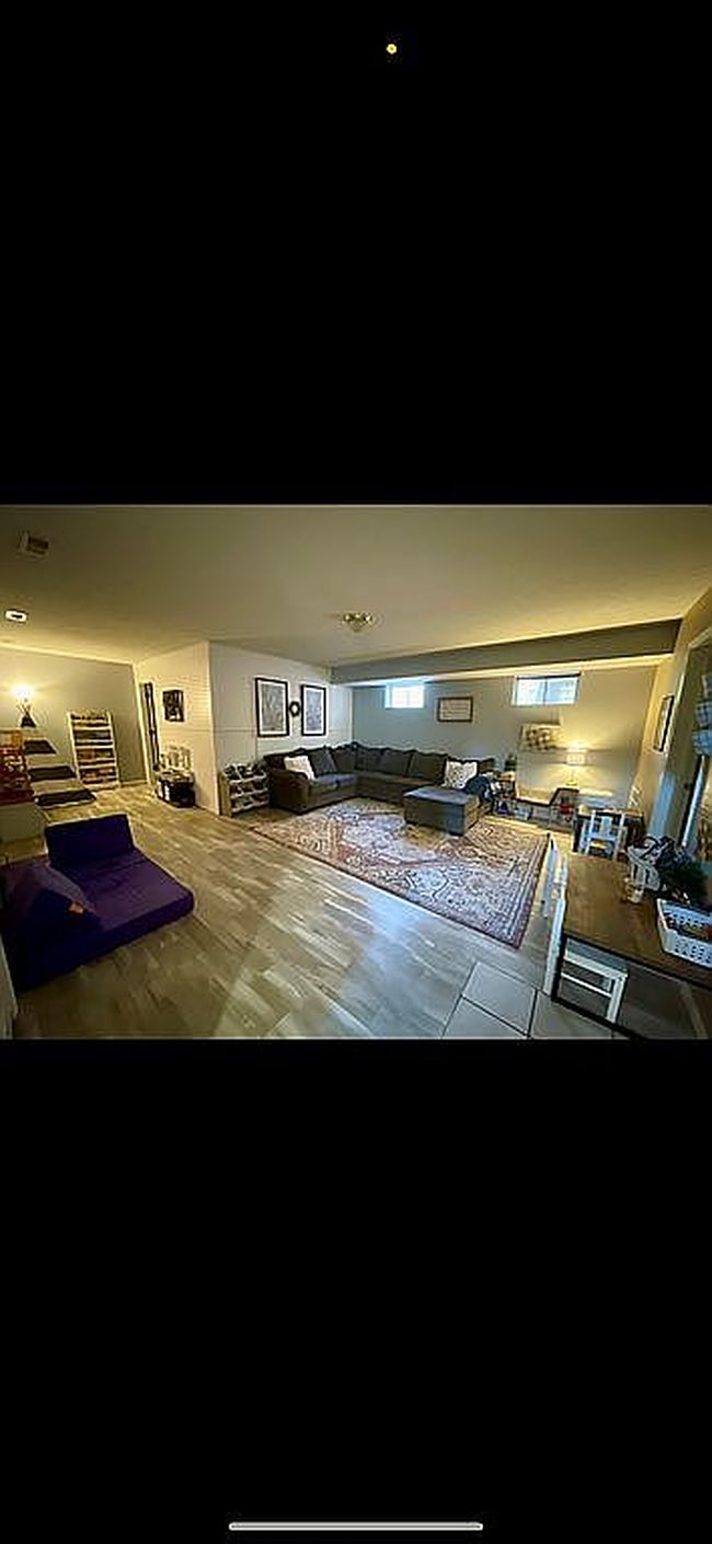 Image of 305 Victoria Ln
