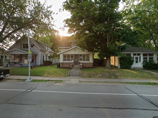 Photo of 518 S Ironwood Dr, South Bend, IN