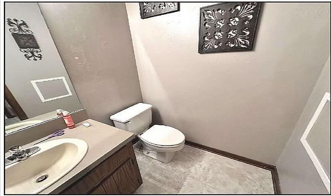 Image of 1115 Lee Charles St