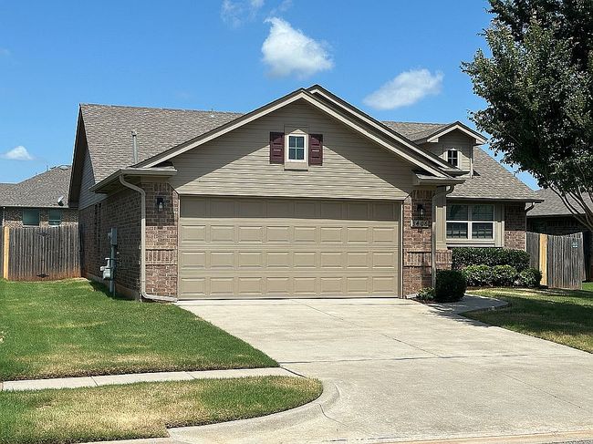 Photo of 3406 Bergen Peak Dr, Norman, OK