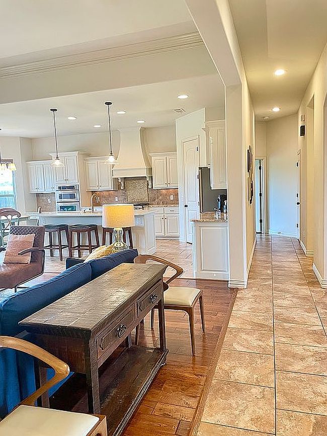 Additional photo 2 of property located at 4215 Shady Grove Ln