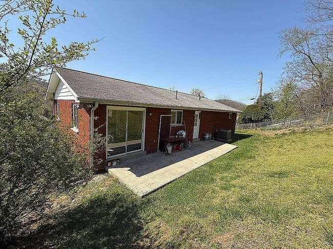 Image of 337 Stacy Dr
