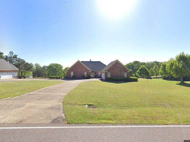 Image of 4590 Forest Hill Rd S