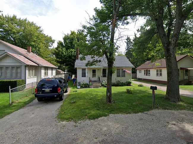 Image of 1359 Monroe St