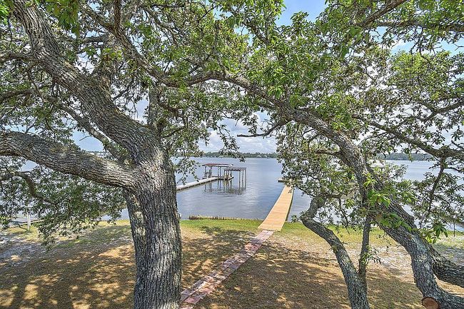 Image of 988 W Lagoon Ave