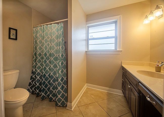 Photo of 2328 Mumphrey Rd, Chalmette, LA