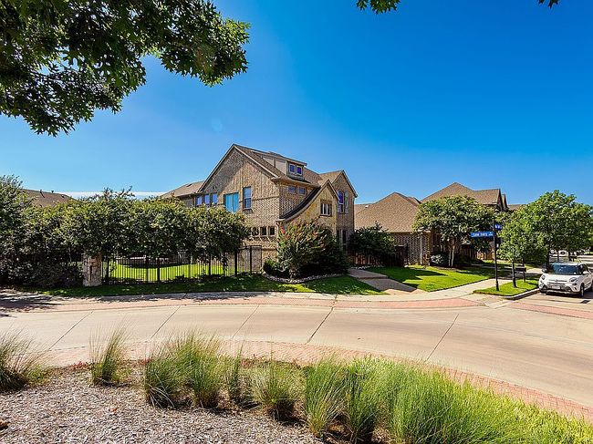 Additional photo 3 of property located at 4100 Rose Spirit St