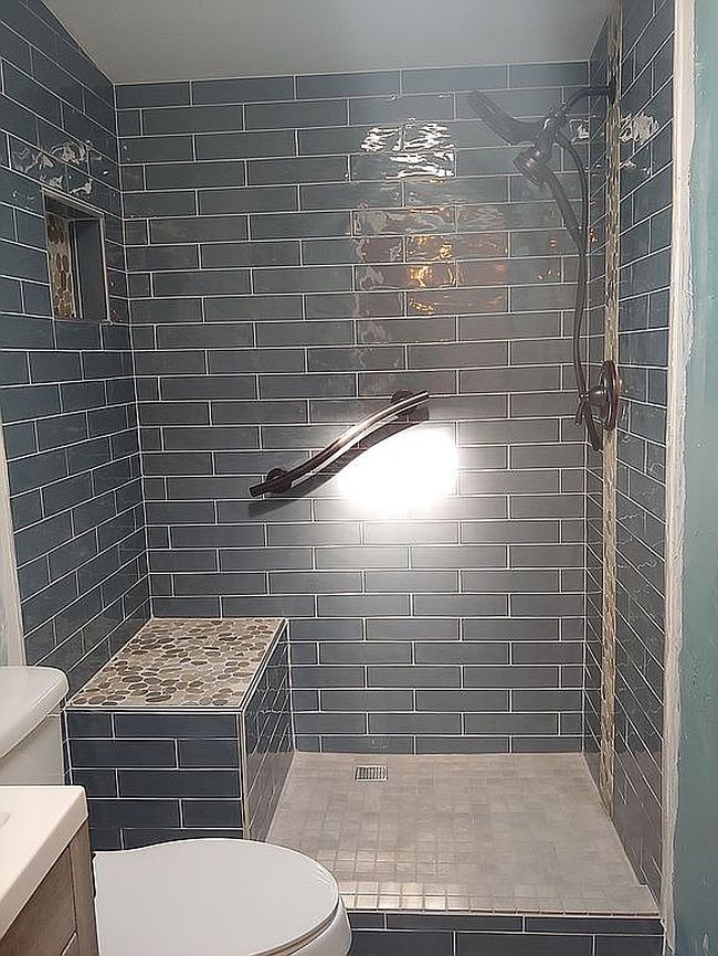 Image of 825 N Griffith Ave