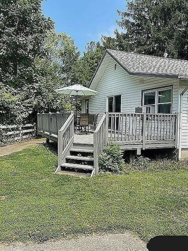 Photo of 12907 Ontario St, Irving, NY