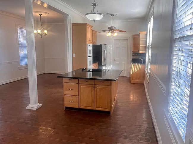 Additional photo 3 of property located at 214 S Edison Ave