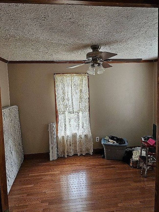 Image of 319 Main St