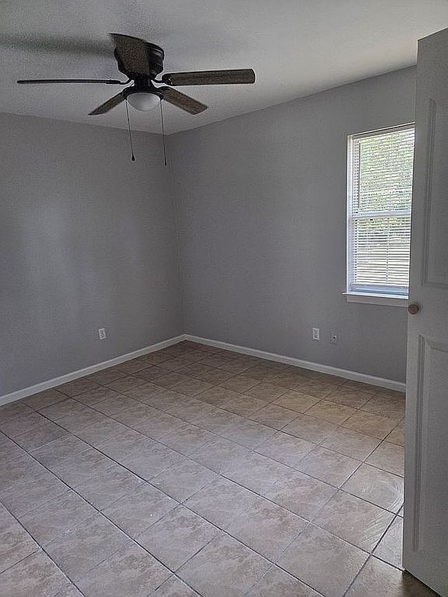 Photo of 448 Carteret Rd