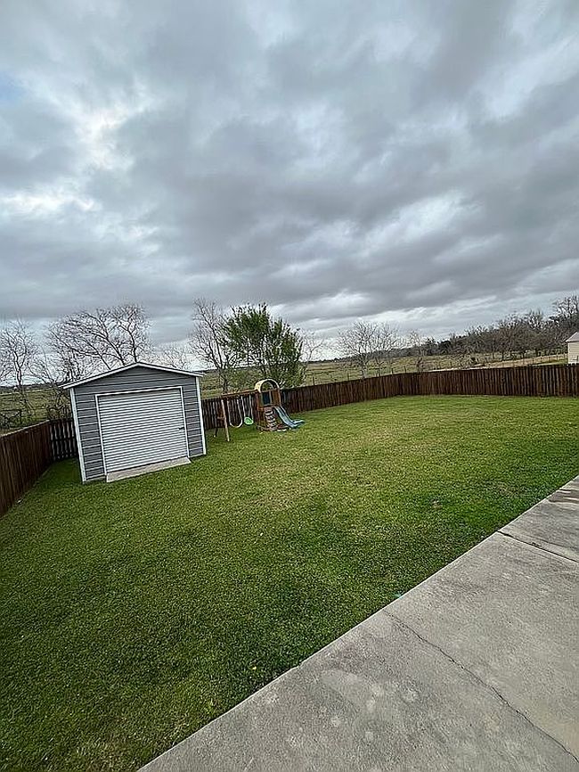 Image of 319 Luke Dr