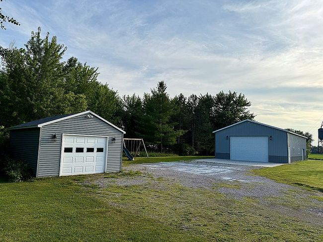 Photo of 6964 Mackinaw Rd, Bay City, MI