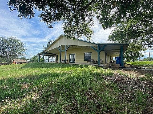 Image of 6125 White Rd