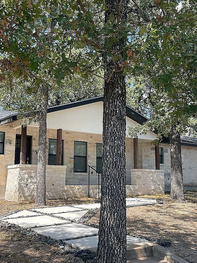 309 Tanglewood Dr, Fredericksburg, TX