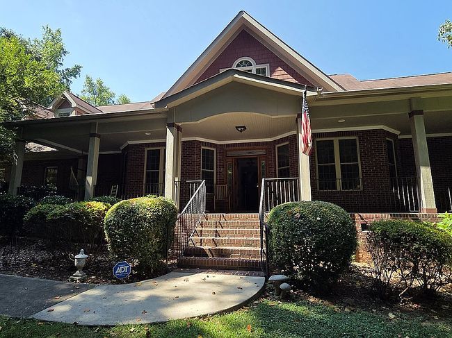 Photo of 7116 Spruce Pine Trl, Waxhaw, NC