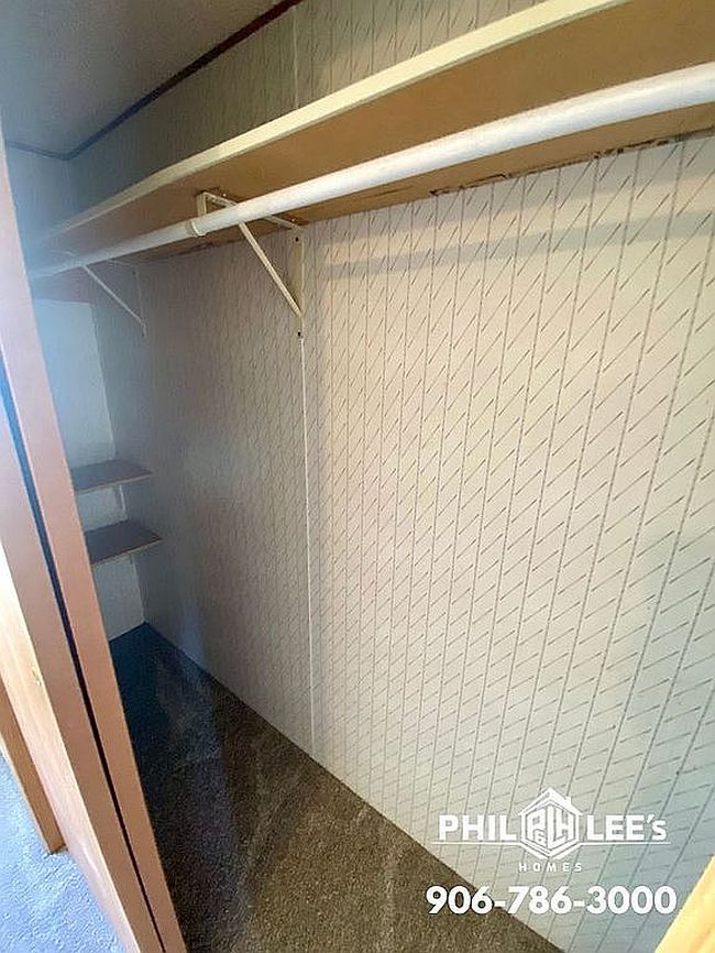 Photo of 1401 N 23rd St Trailer 22, Escanaba, MI