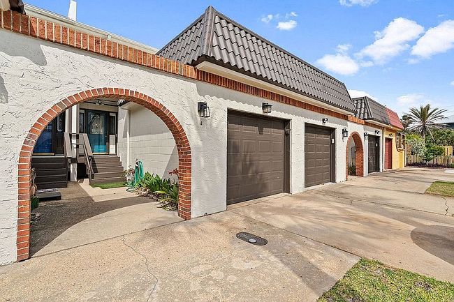 Photo of 8 Calle Traviesa, Pensacola Beach, FL