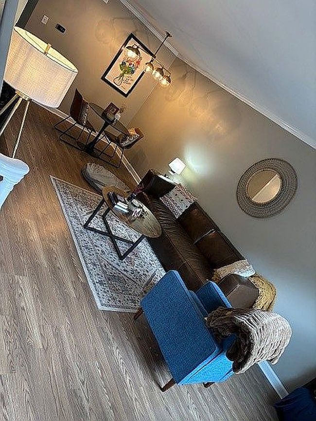 Photo of 5726 Quince Rd Apt 2