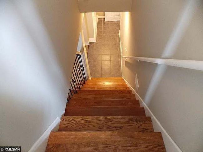 Image of 1685 Bush Ave