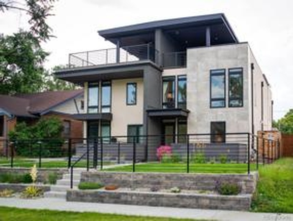 Image of 2337 Julian St