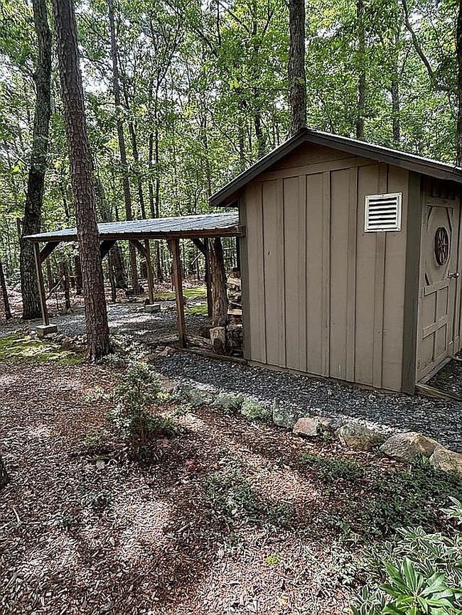 Image of 320 Mount Mcgruder Rd
