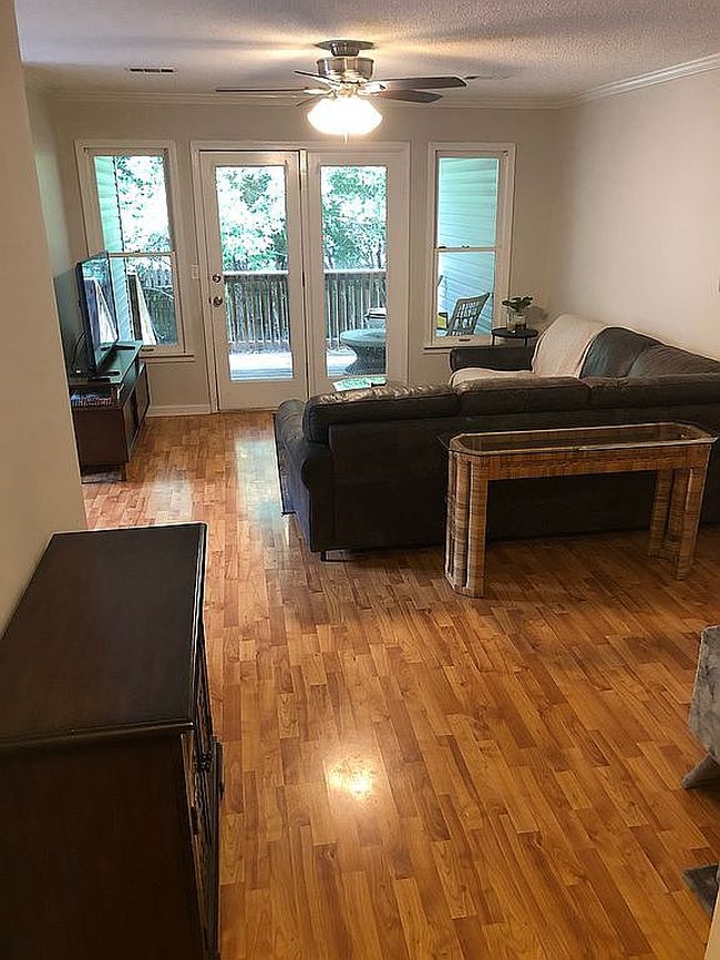 Image of 2023 Tanglewood Dr