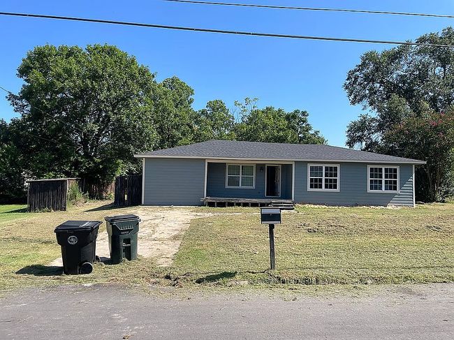 Photo of 156 Gateway St, Wills Point, TX