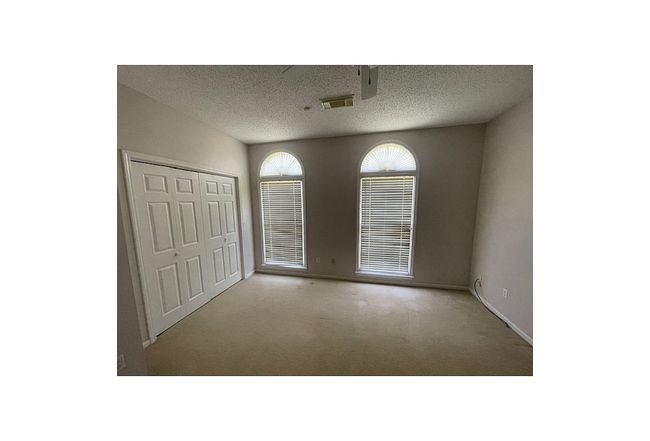 Photo of 1649 Medlar Dr