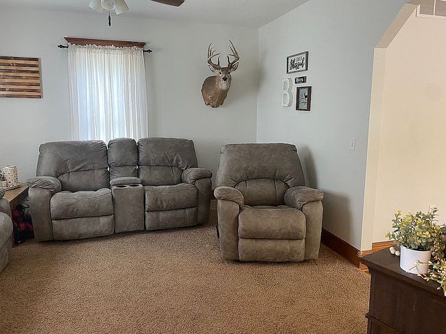 Photo of 212 E Campbell St, Westmoreland, KS