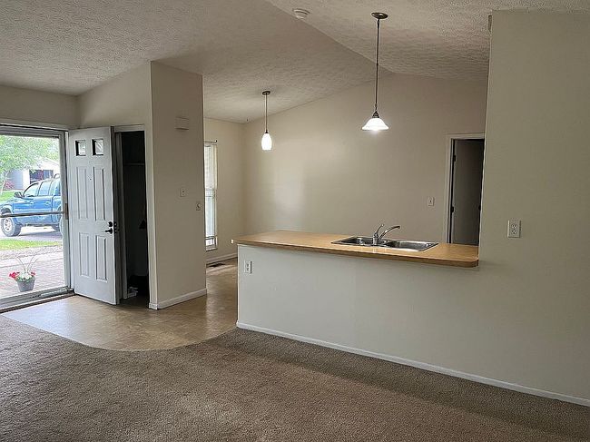 Image of 559 Highmeadows Village Dr