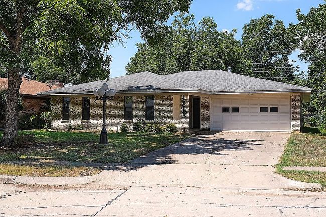 Photo of 1919 Wendy St