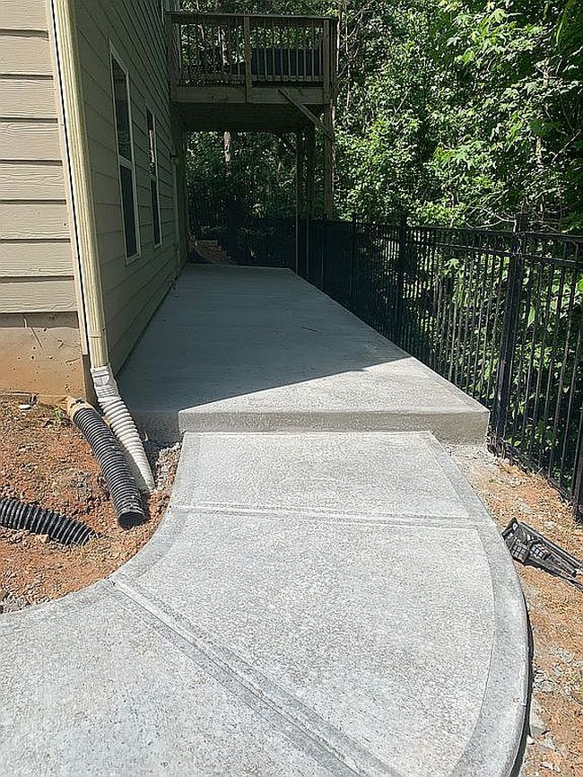 Image of 6644 Barker Station Walk
