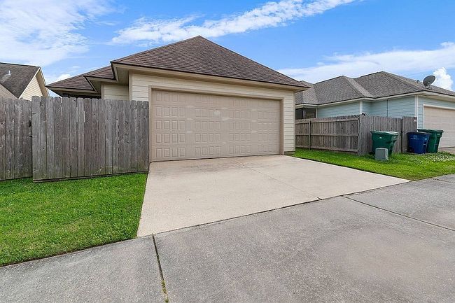 Image of 107 Green Cay Dr
