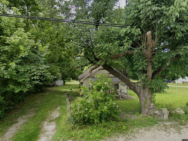 Photo of 813 W Graham Dr, Bloomington, IN