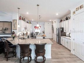 Image of 25301 Longmeadow Dr