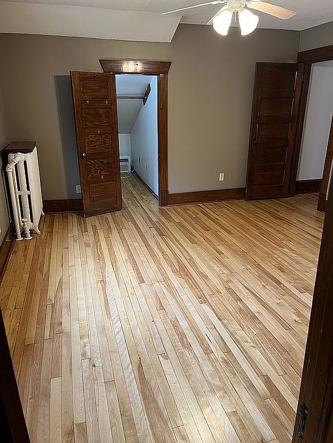 Photo of 1174 Lexington Pkwy N, Saint Paul, MN