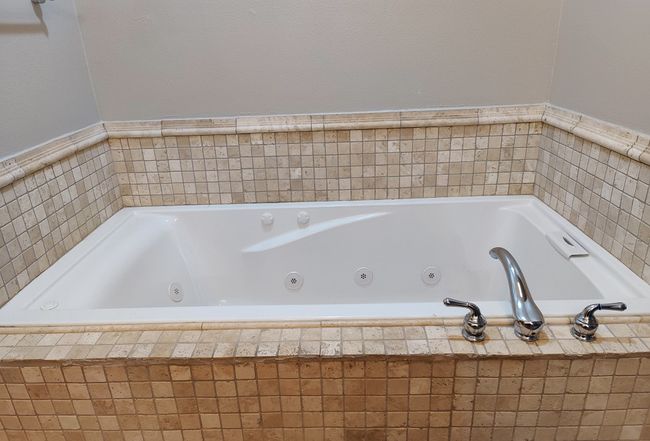 Additional photo 3 of property located at 3112 Hart Ave