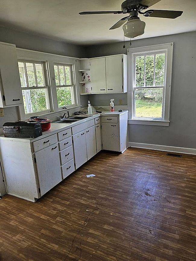 Photo of 7416 Ohio River Rd, Wheelersburg, OH