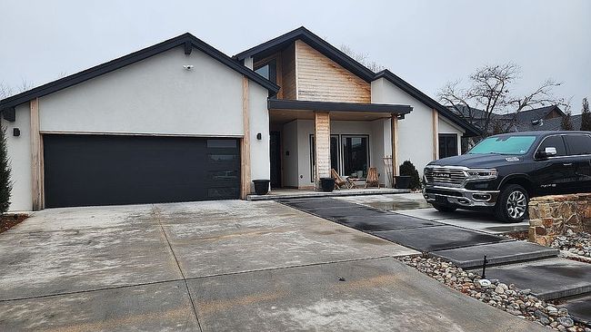 Photo of 6413 Centennial Ct