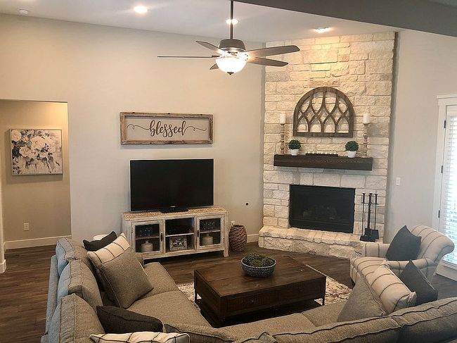 Image of 2300 Arroyo Grande