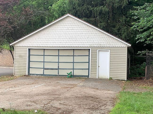 Photo of 86 W State Rd, Newaygo, MI
