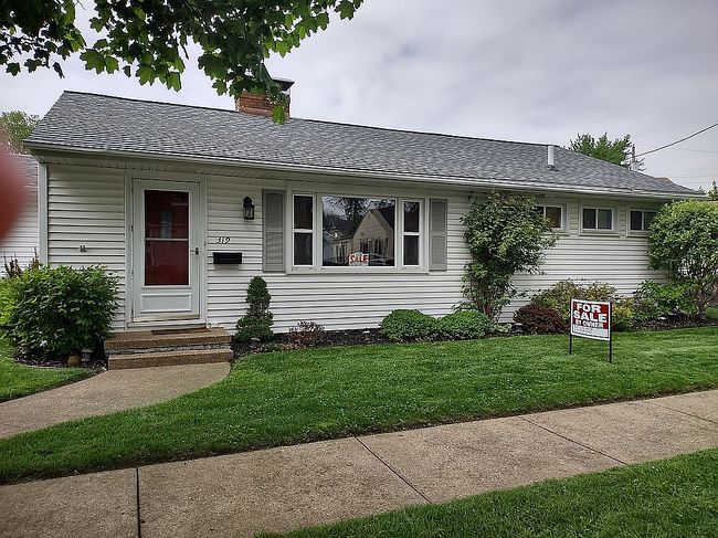 Image of 319 E. Parish St.