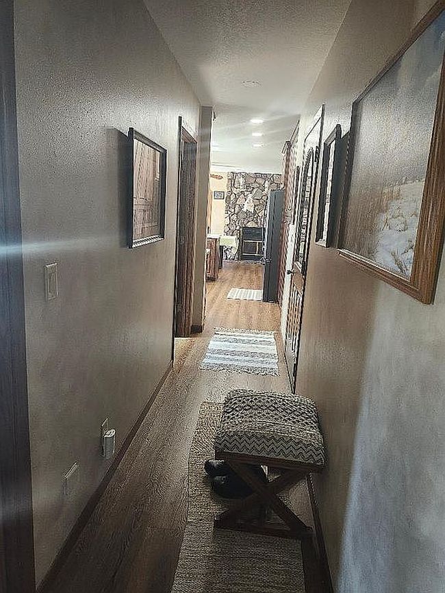 Image of 3020 Clark St